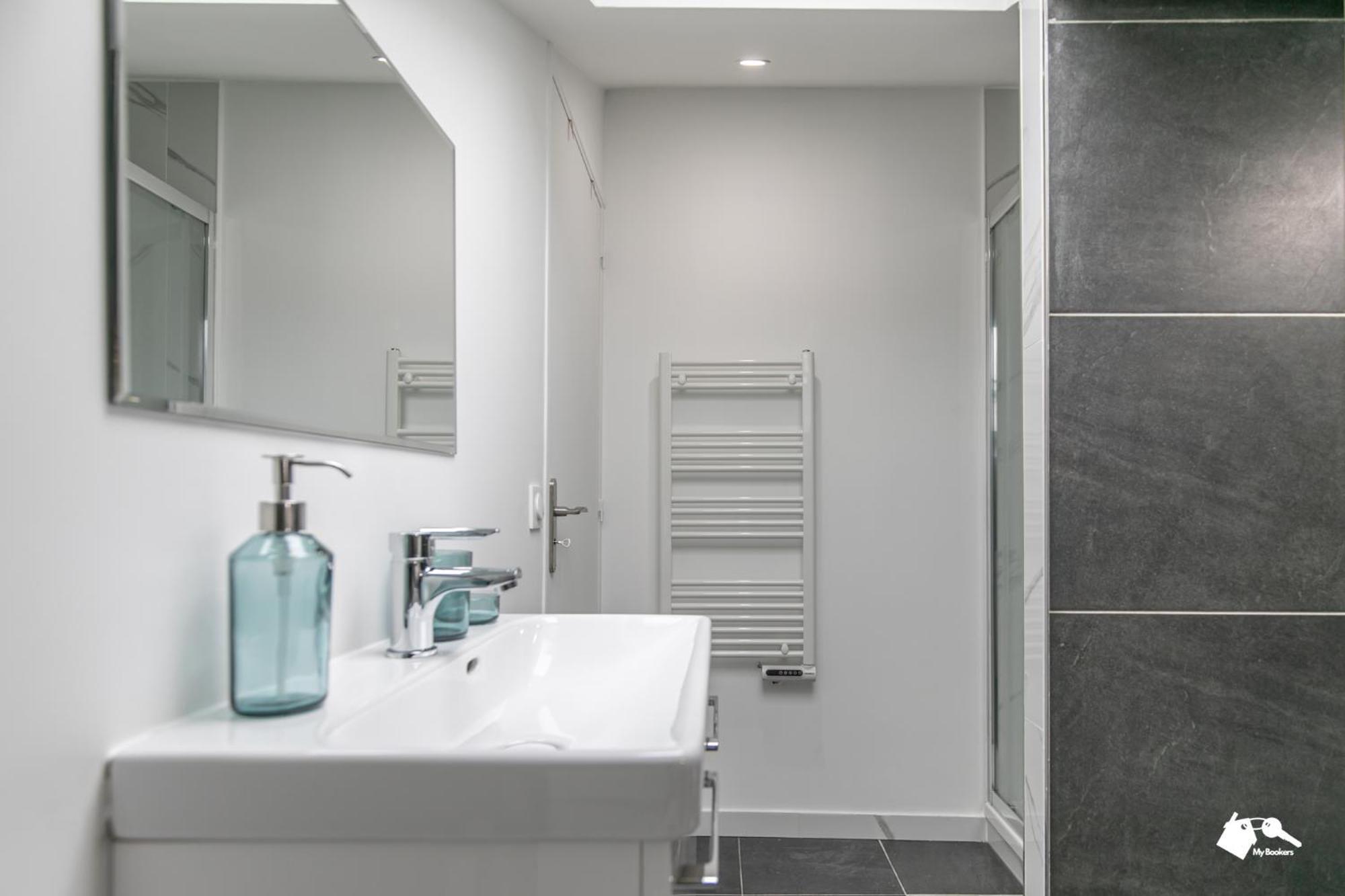 Appartamento Mba Splendide Appart - Le Raincy Rer Banlieue Paris Esterno foto